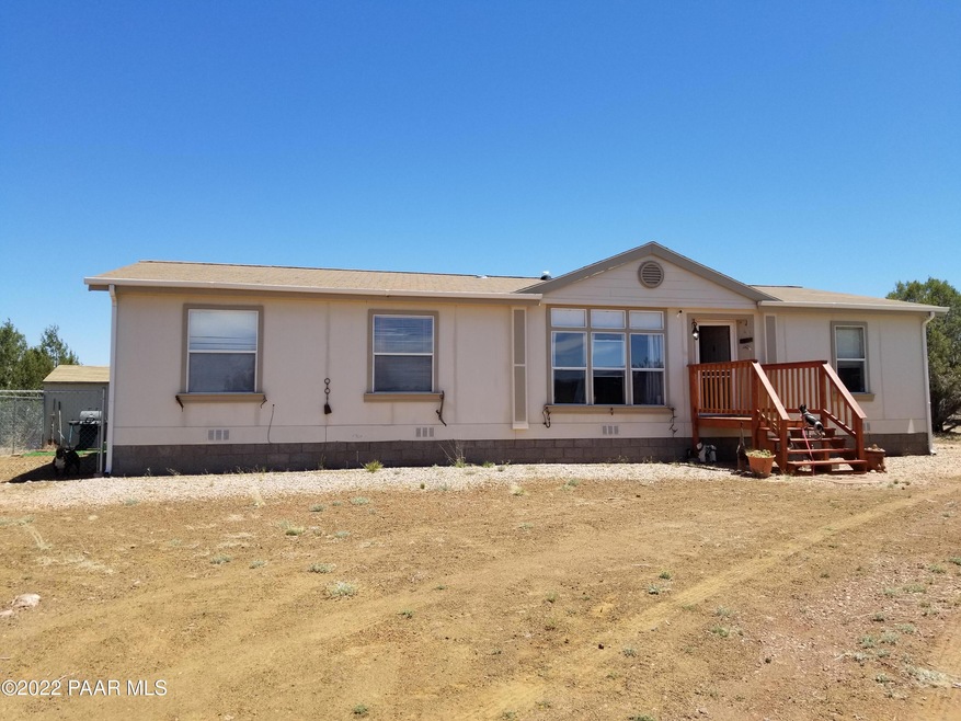 44175 N Dortha Dr, Ash Fork, AZ 86320 - photo 1