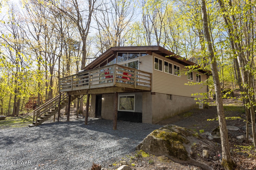 223 Basswood Dr, Hawley, PA 18428 - photo 1