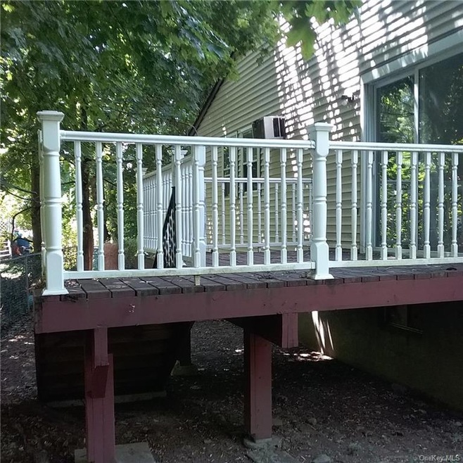 9 First Ave unit 2, Highland Mills, NY 10930 - photo 1