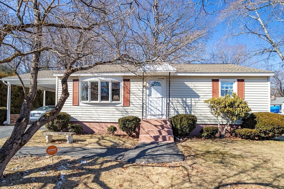 15 Phillips Rd, Leominster, MA 01453 - photo 1