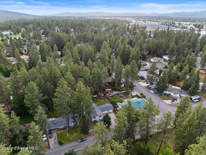 01-Aerial front of home