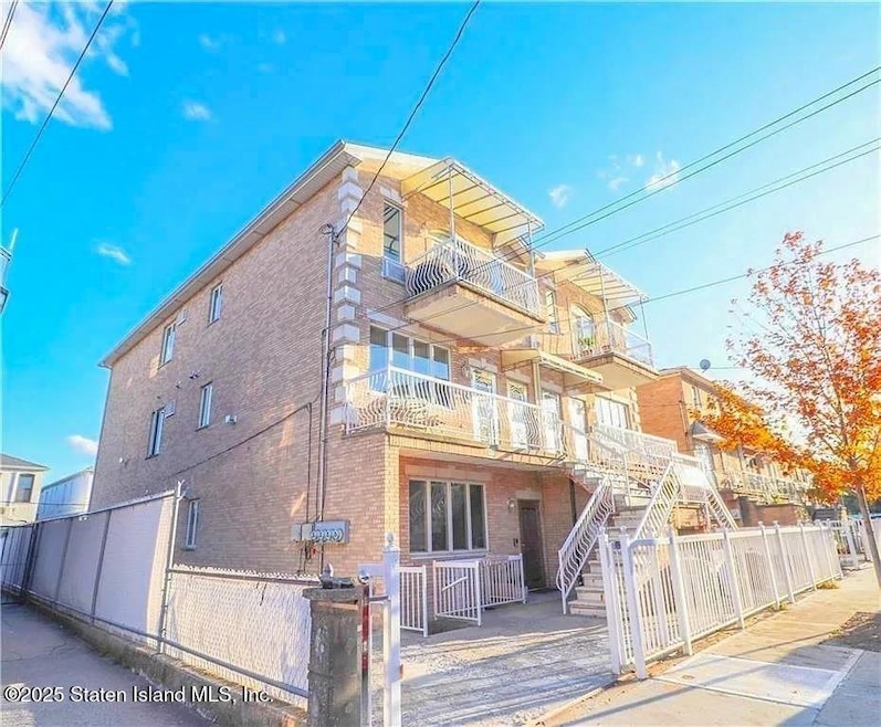 207 Bay 31st St unit 3, Brooklyn, NY 11214 - photo 1