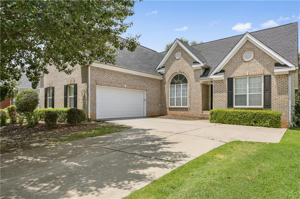 406 Canterbury Place Dr, Suwanee, GA 30024 - photo 1