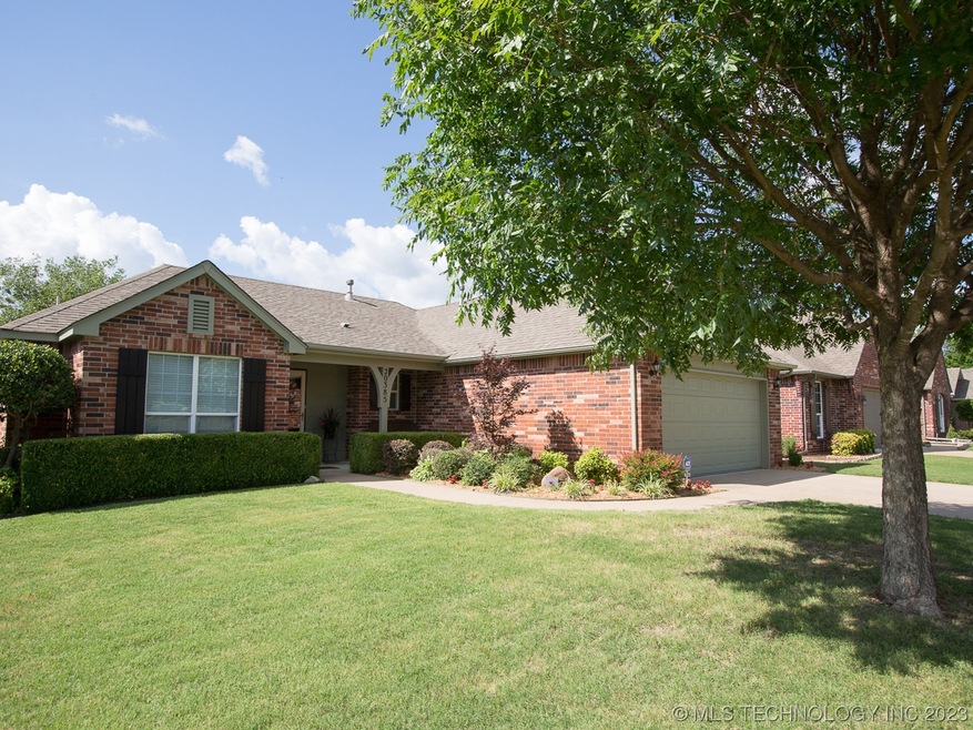 20385 E 49th St S, Broken Arrow, OK 74014 - photo 1