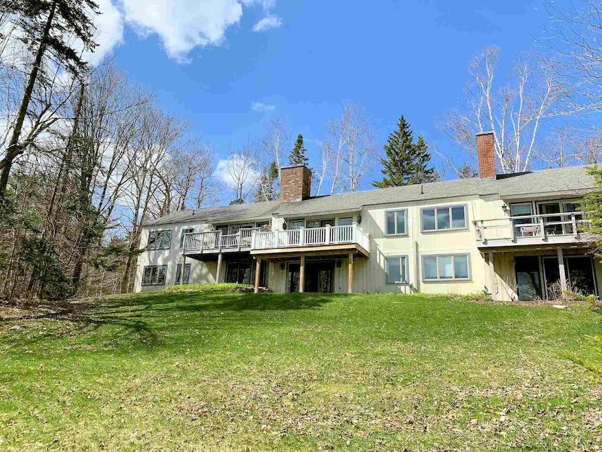 285 Sap Bucket Cir unit A2C, Peru, VT 05152 - photo 1