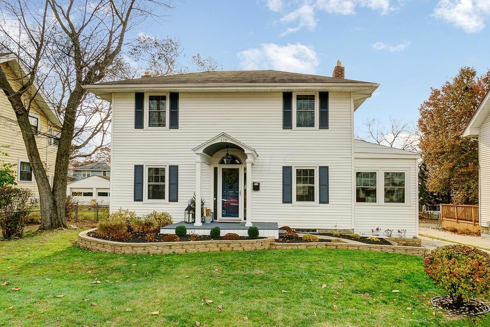 Welcome to 179 East Lakeview!