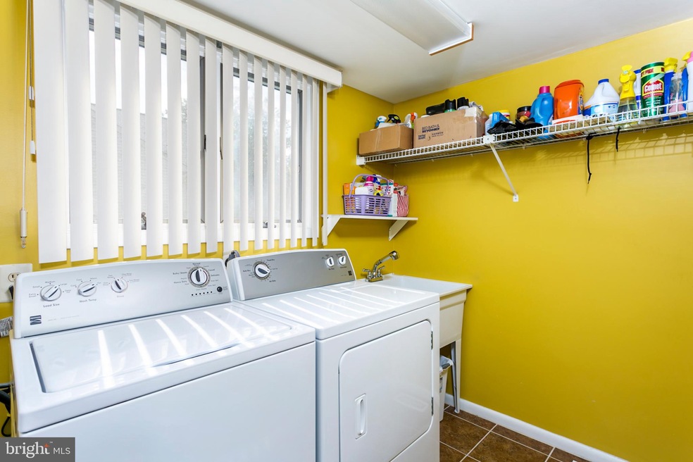 6925 Parchment Rise, Columbia, MD 21044 - photo 1