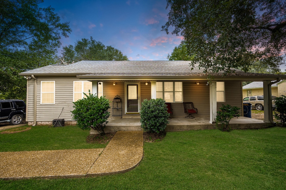 508 Magnolia St.