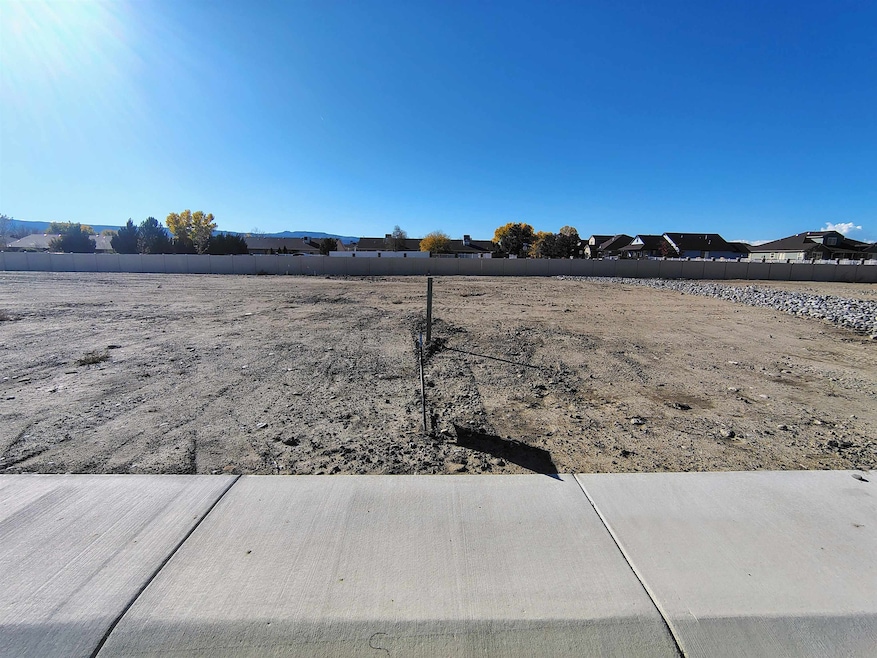 721 Glory Dr, Grand Junction, CO 81505 - photo 1
