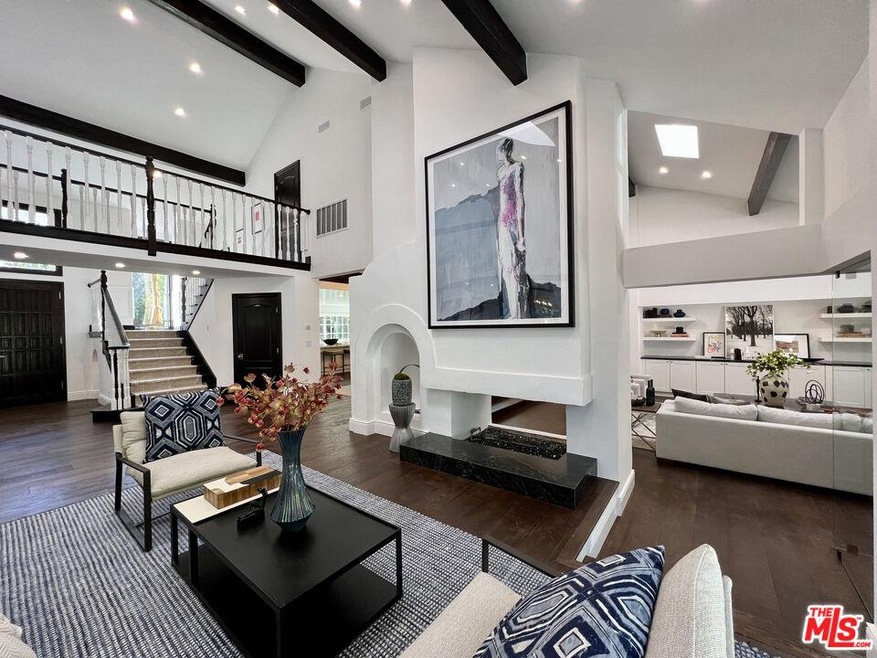 Sold $4,249,000 • Co-Listing Agent