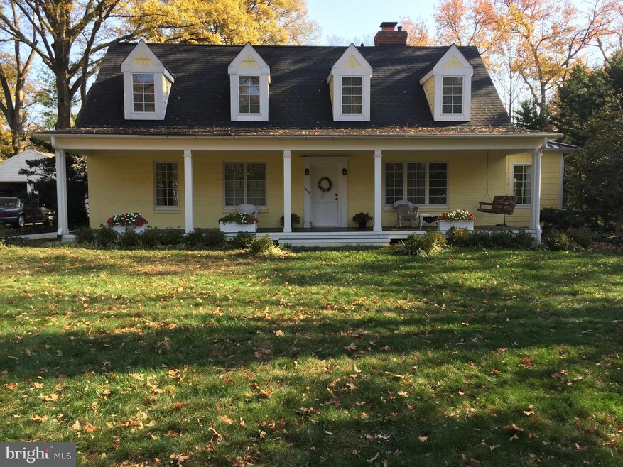 7805 Accotink Place, Alexandria, VA 22308 - photo 1