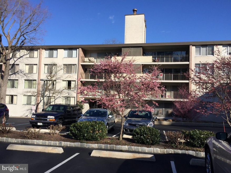 2302 Riddle Ave unit B206, Wilmington, DE 19806 - photo 1