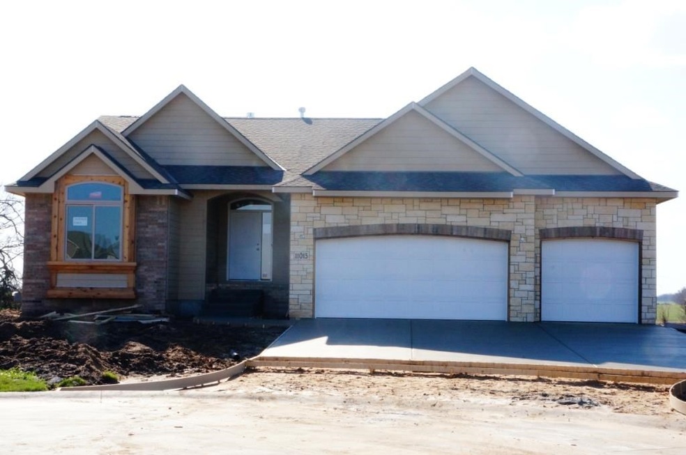 THIS HOME IS CURRENTLY UNDER CONSTRUCTION. PLEASE 