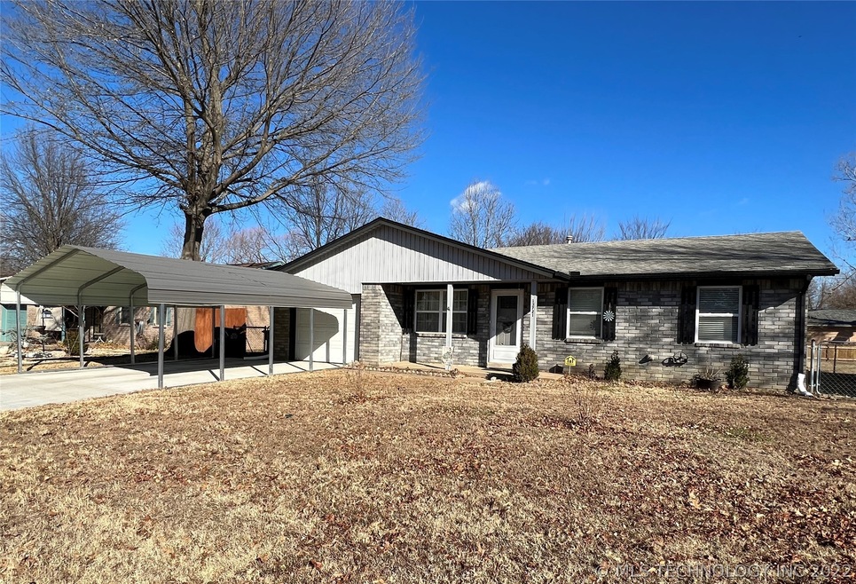 New Double Wide Drive w/Carport
