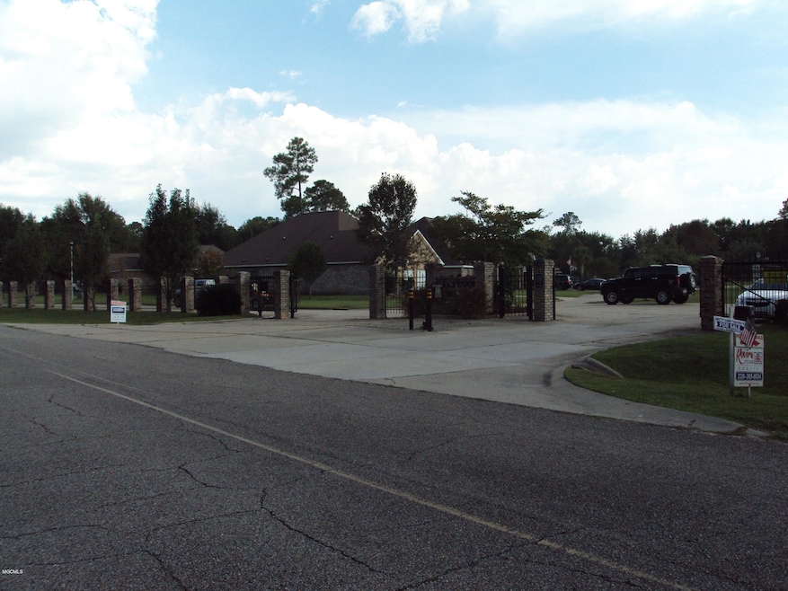 O Lakewood West S D Rd, Gautier, MS 39553 - photo 1