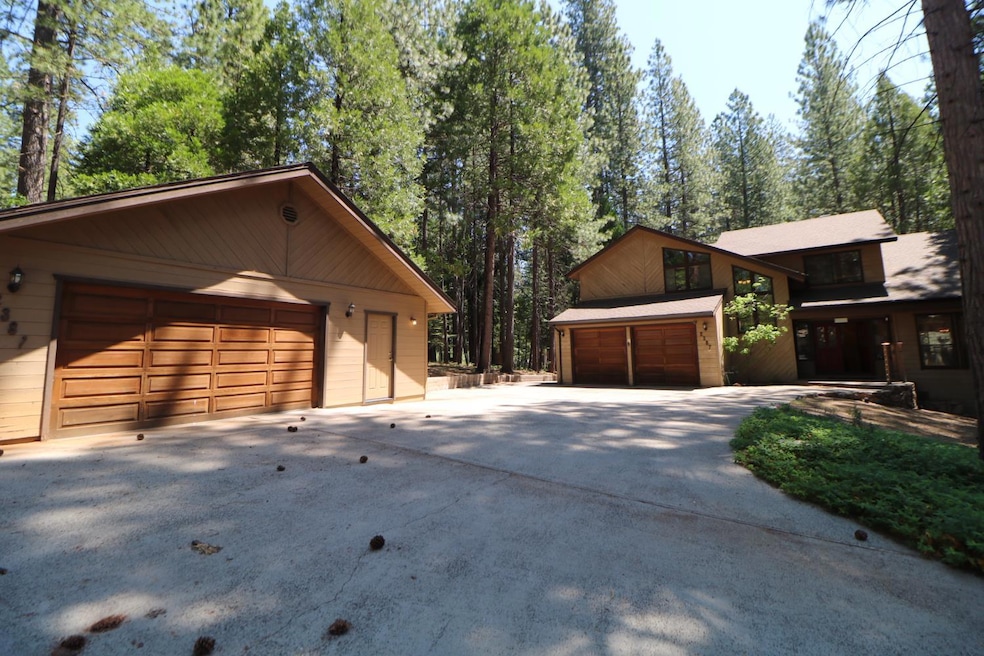 For Sale $649,000 • Co-Listing Agent