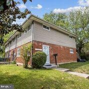 2401 Kent Village Place, Hyattsville, MD 20785 - photo 1