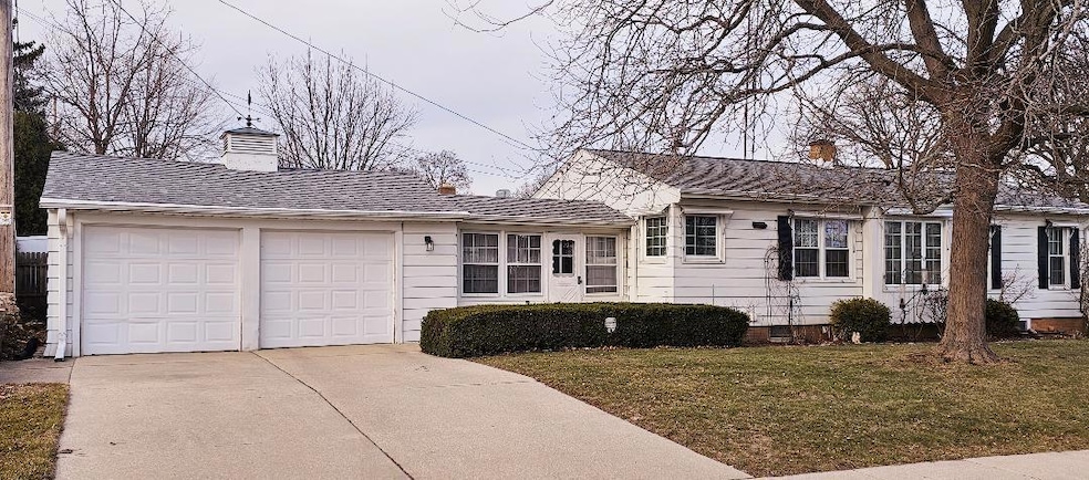 2 Car Attached Garage