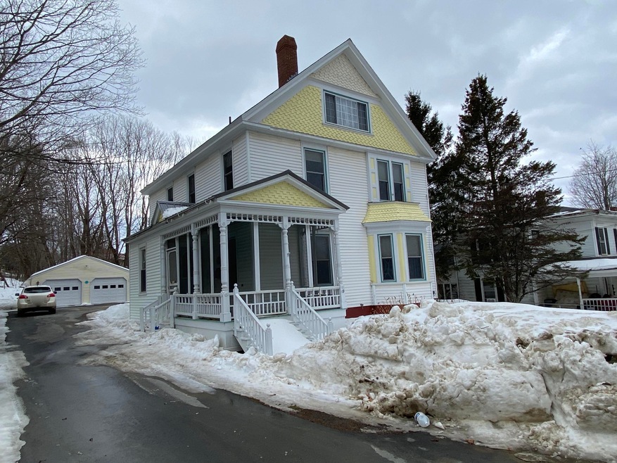 19 Maple Street