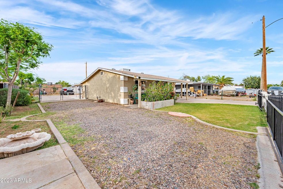 3324 W Cypress St Phoenix AZ 85009-1