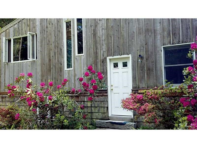 26 Laurel Ave, Westerly, RI 02891 - photo 1