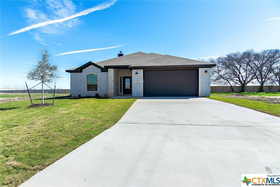 405 Juniper Dr, Troy, TX 76579 - photo 1