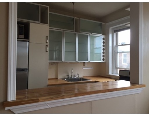 229 Kelton St unit 9, Allston, MA 02134 - photo 1