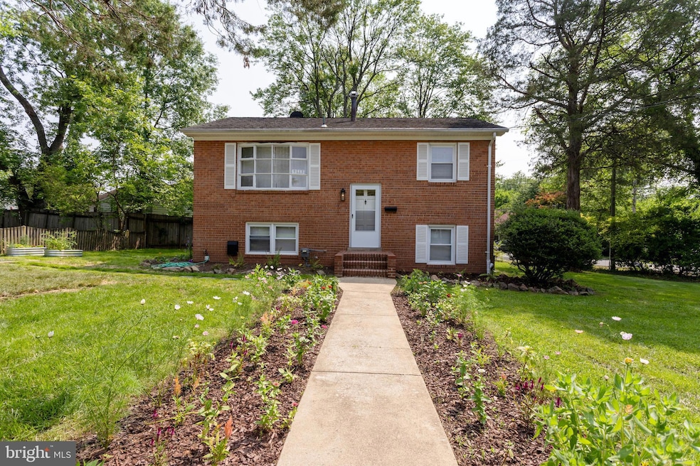 For Rent $1,992/month