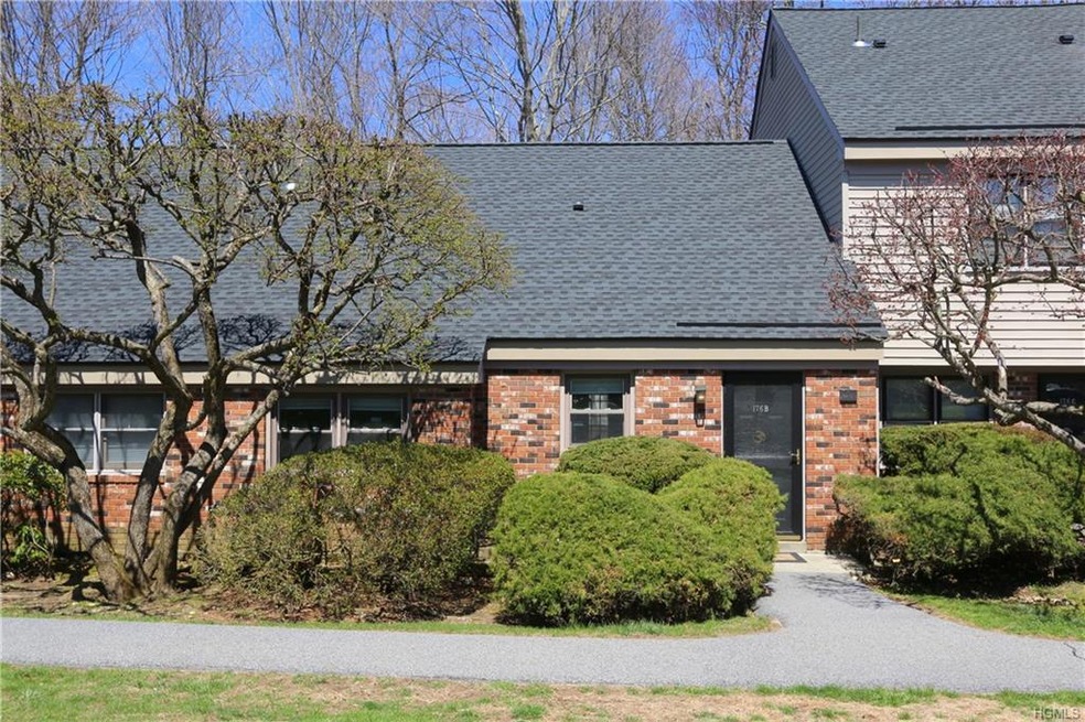 176 Heritage Hills unit B, Somers, NY 10589 - photo 1