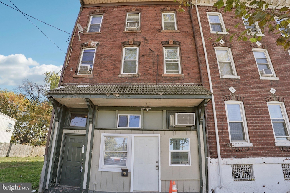 For Sale $295,900 • Co-Listing Agent