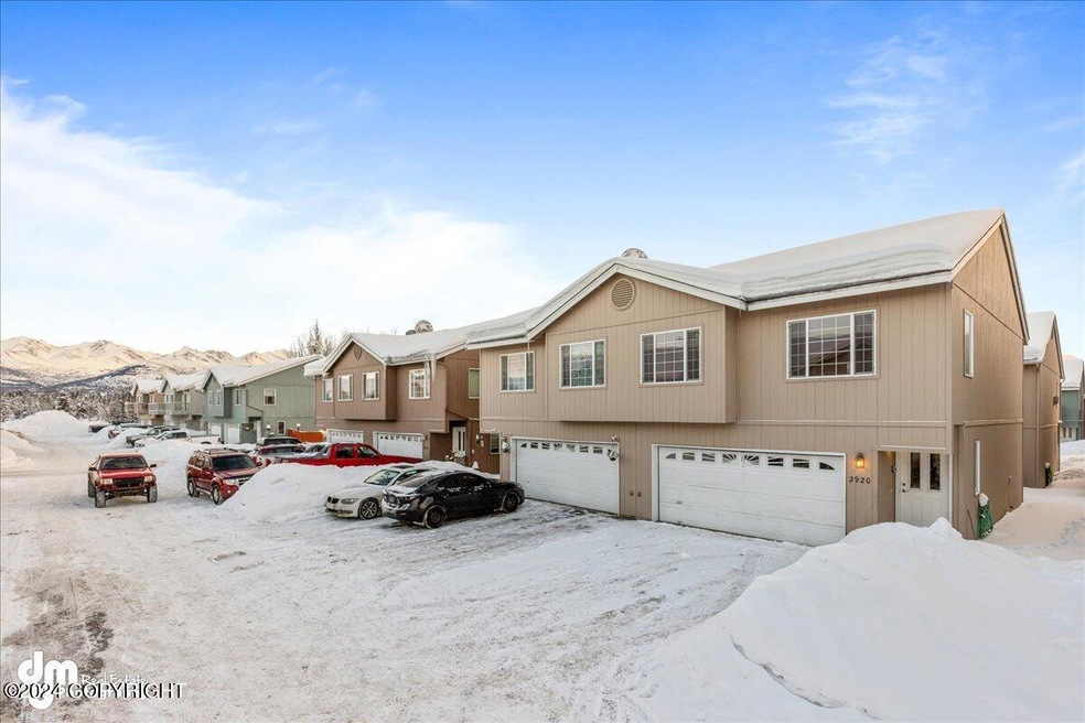 25-Exterior Front-DW-6963