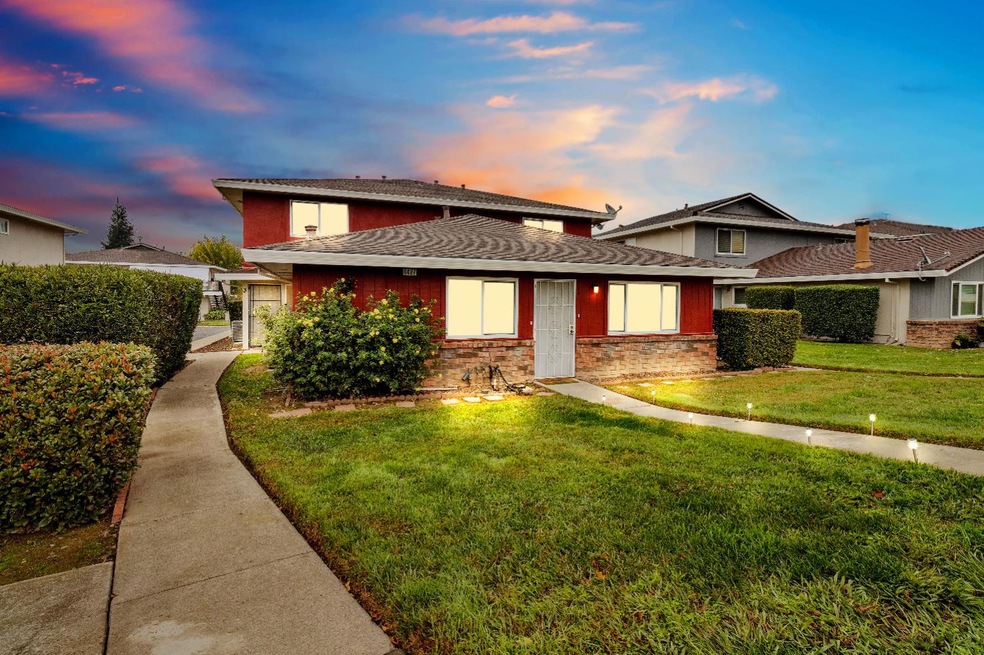 4427 Palm Ave unit 3, Sacramento, CA 95842 - photo 1