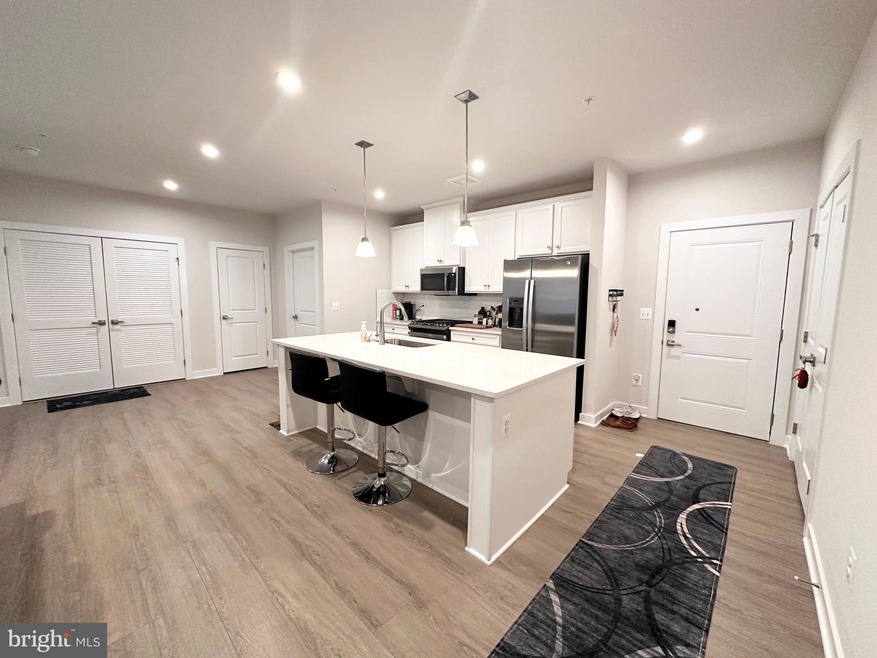 21480 Mount Sterling Terrace unit 102, Sterling, VA 20164 - photo 1