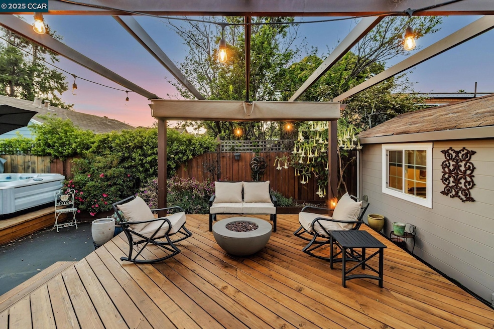 For Sale $829,000 • Co-Listing Agent