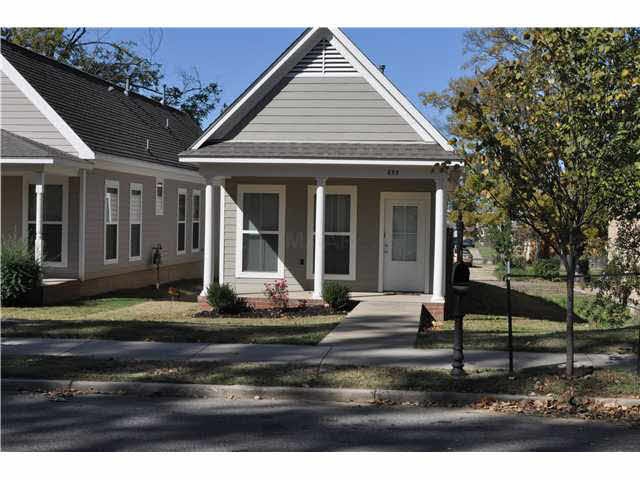 Freshly rennovated home available in Uptown.  The 