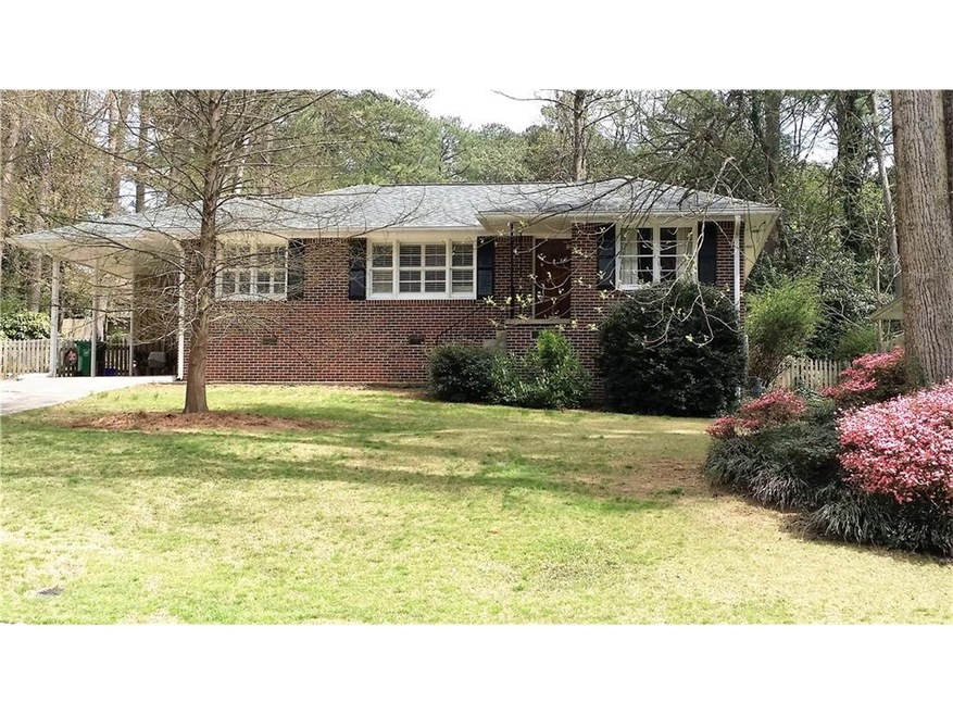 Large Family Room Addition is off the back.