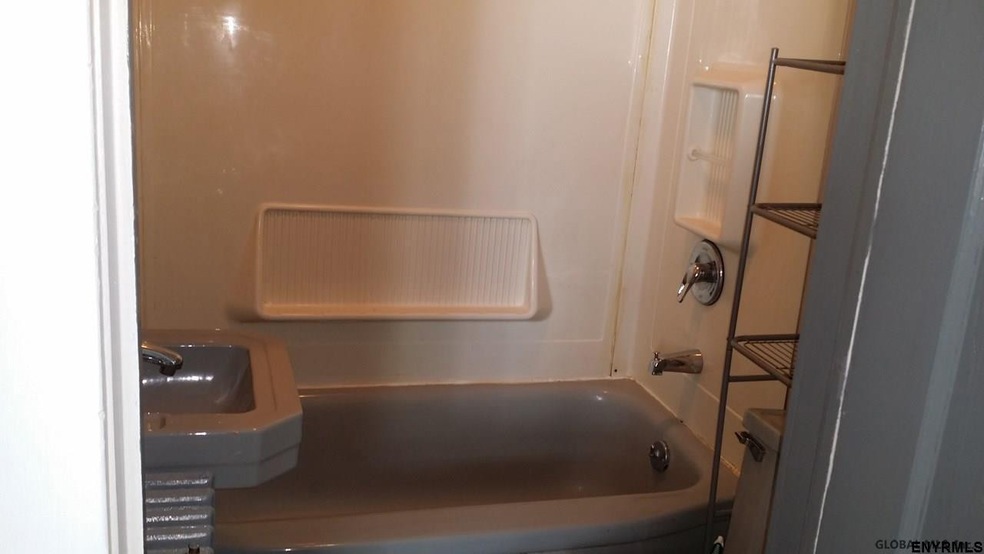 33 Osborne Rd unit 1, Albany, NY 12205 - photo 1