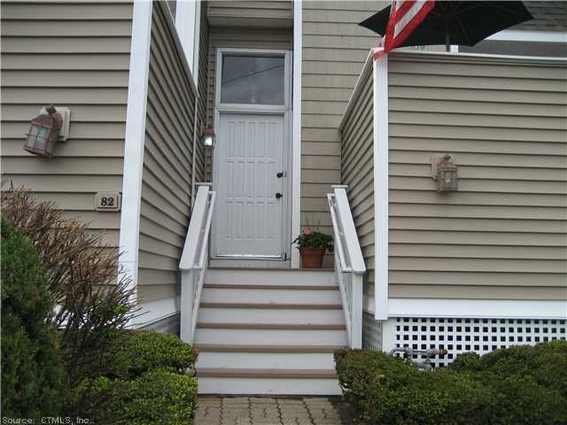 82 Merwin Ave unit 82, Milford, CT 06460 - photo 1