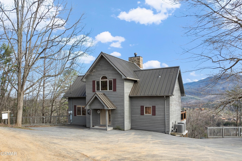 802 kings way-2