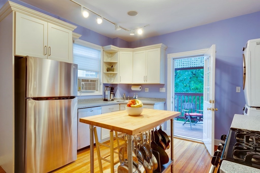 9 Woodman St unit 2, Jamaica Plain, MA 02130 - photo 1