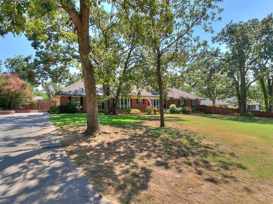 1605 Dawson Ln, Shawnee, OK 74804 - photo 1