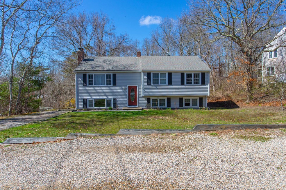 17 Colony Ave, Buzzards Bay, MA 02532 - photo 1