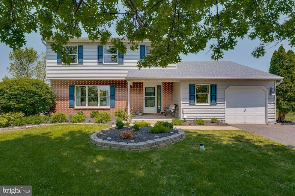 1620 Fairgrounds Rd, Hatfield, PA 19440 - photo 1