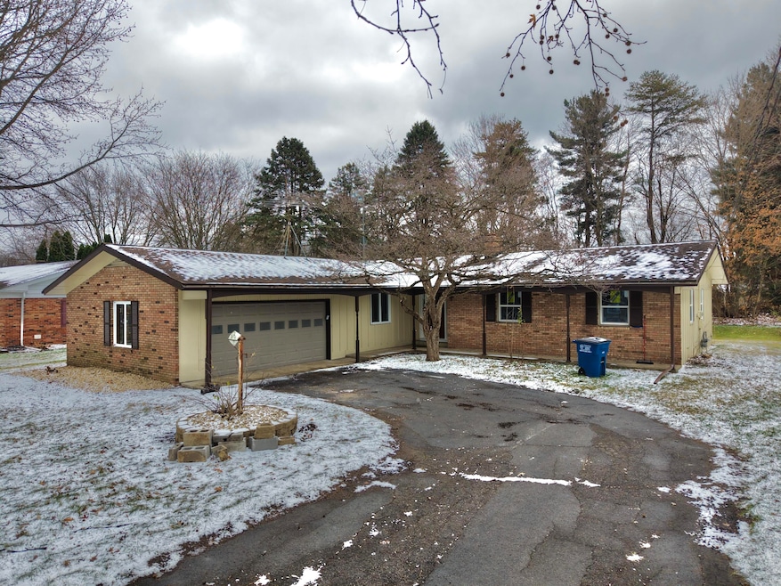 64 Green Lawn Dr, La Porte, IN 46350 - photo 1