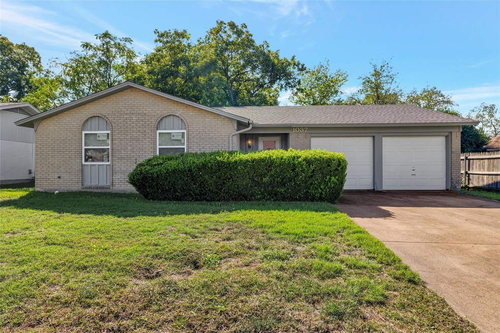 1037 W Cheryl Ave, Hurst, TX 76053 - photo 1