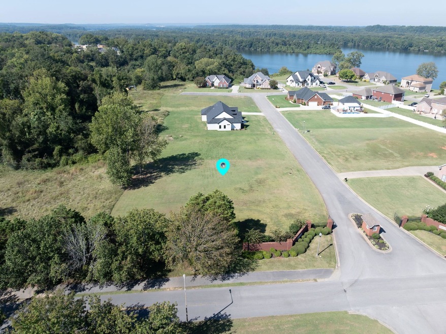 101 Ridge Point, Sheffield, AL 35660 - photo 1