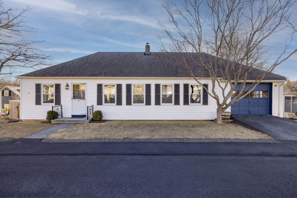 10 Halstead St., Kittery, ME