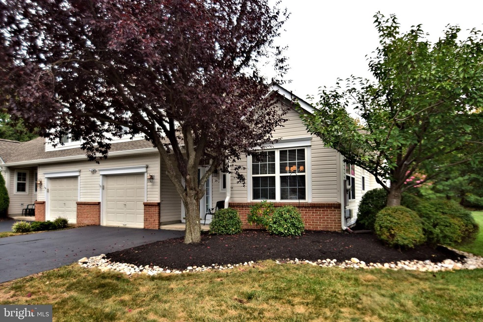 38 Black Eyed Susan Rd unit 315, Langhorne, PA 19047 - photo 1