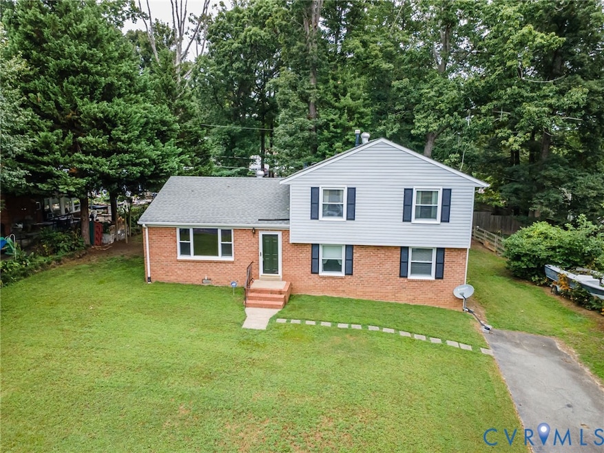 8708 Lonepine Rd, Henrico, VA 23294 - photo 1