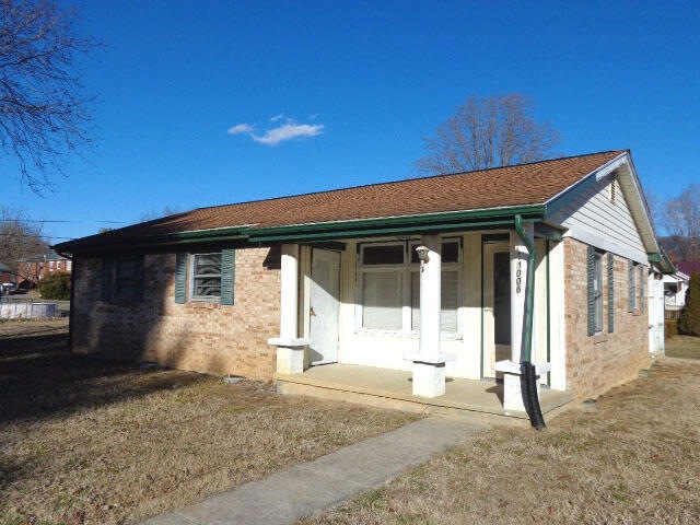 1006 10th Street front